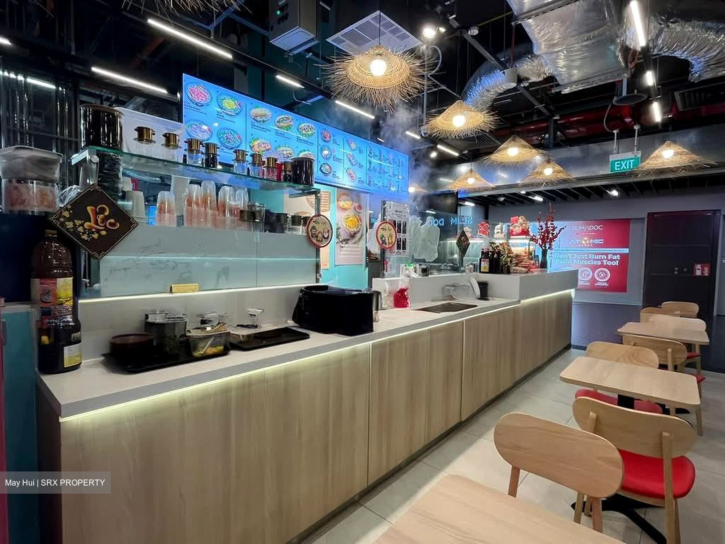 Tampines MRT (D18), Retail #583764761